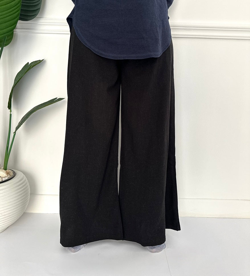 Legan Wide Leg Pants